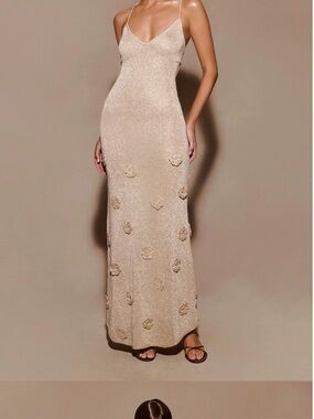 Meshki Suki
Metallic Knit Maxi Dress - Gold